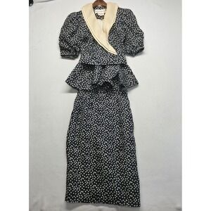 Vintage Richard Warren Neiman Marcus 100% Silk Skirt Suit Size 6